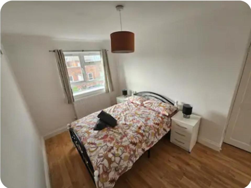 New Flat Next The Tube And Connections To The Centre Apartment London Bagian luar foto